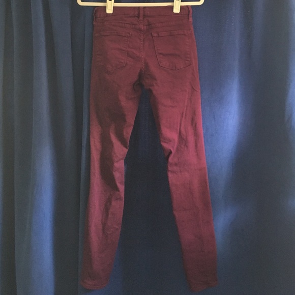 FRAME | Distressed Skinny Jeans - Picture 3 of 8